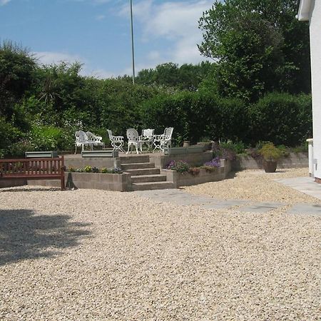 Hazelwood House Bed & Breakfast Bridgend  Bagian luar foto