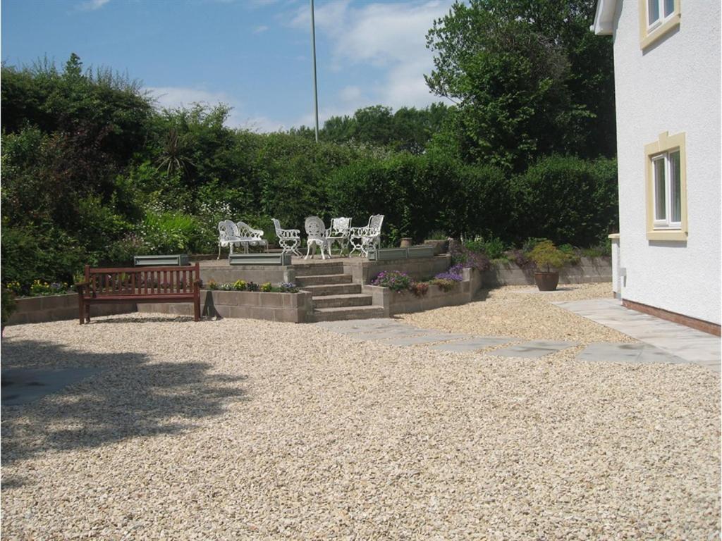 Hazelwood House Bed & Breakfast Bridgend  Bagian luar foto